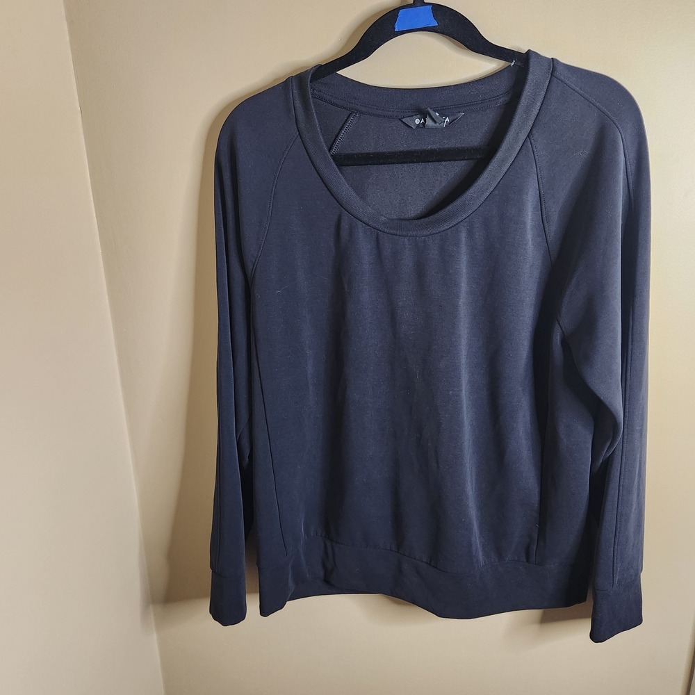 Athleta Seasoft Crewneck Sweatshirt Black 982334 Medium